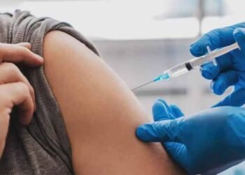 कैंसर से बचाव की पहल: किशोरियों को मुफ्त HPV वैक्सीन, शुरू हुआ खास अभियान