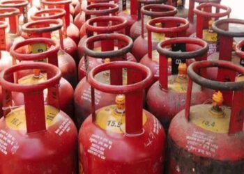 11 महीने बाद MP में घरेलू LPG सिलेंडर ₹60 महंगा, भोपाल में 918 रुपए में मिलेगा