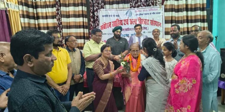 सशक्त परिकल्पना एवं उपलब्धि की पहचान हैं  इन्द्रा सेंगर