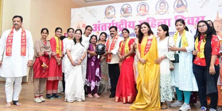 मैं भारत हूं” थीम पर भव्य बाइक-स्कूटी रैली, गोल्डन बुक ऑफ वर्ल्ड रिकॉर्ड में दर्ज