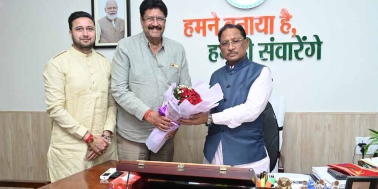 वनौषधि परंपरा के संरक्षण के लिए सरकार प्रतिबद्ध : वन मंत्री केदार कश्यप