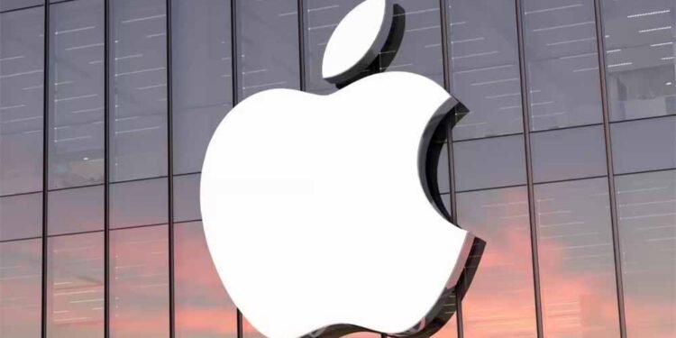 मिडिल ईस्ट में बढ़ते युद्ध का असर: Apple ने UAE में अपना ऑफिस और स्टोर्स किए बंद