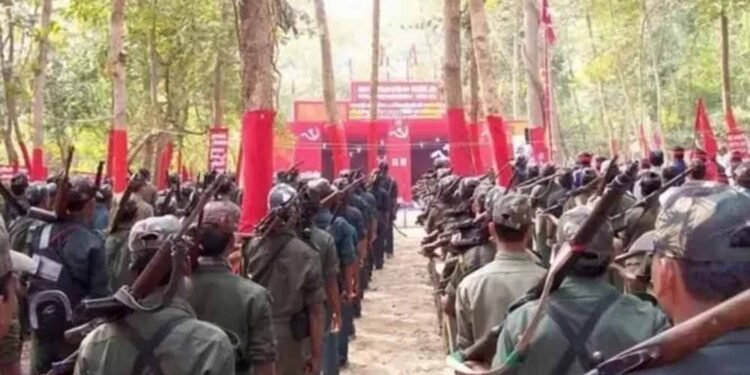देवजी एनकाउंटर के बाद असर, 124 माओवादी करेंगे सरेंडर; संगठन की सैन्य ताकत कमजोर