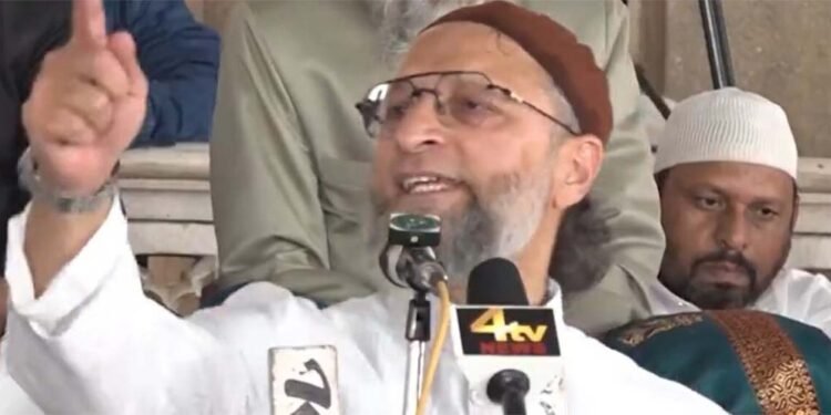 उत्तम नगर में तनाव पर ओवैसी का बड़ा बयान: मुसलमान घर छोड़ने को मजबूर, ईद की खुशियां फीकी