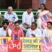 LPG संकट पर राहुल गांधी का तंज: ‘संसद से नरेंद्र गायब, देश से सिलेंडर गायब’