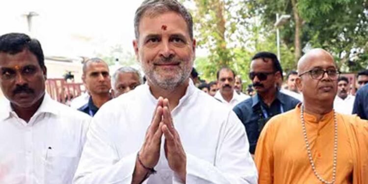 सावरकर टिप्पणी केस में राहुल गांधी को राहत, कोर्ट ने आपराधिक मानहानि मामला किया बंद