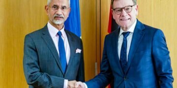 पश्चिम एशिया तनाव पर भारत-জर्मनी की अहम बैठक, एस जयशंकर और वेडफुल के बीच गहन चर्चा