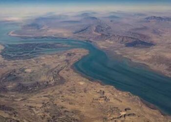 स्ट्रेट ऑफ होर्मुज पर संकट: ईरान ने रोका रास्ता तो भारत में महंगा होगा पेट्रोल