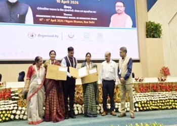 एम्स भोपाल, शासकीय होम्योपैथी कॉलेज भोपाल और केंद्रीय होम्योपैथी अनुसंधान परिषद के बीच हुआ त्रिपक्षीय एमओयू