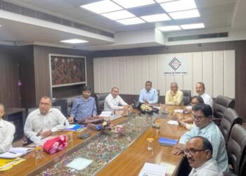 झारखंड राज्य आवास बोर्ड की 6 सदस्यीय टीम छत्तीसगढ़ पहुंची, आवासीय योजनाओं और प्रक्रियाओं का करेगी अध्ययन