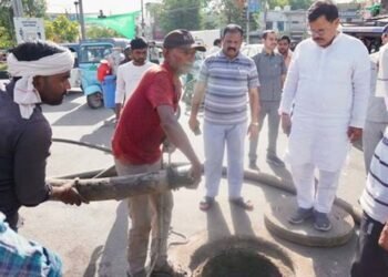 पानी की आपूर्ति और साफ-सफाई व्यवस्था में कोताही बर्दाश्त नहीं करेंगे: ऊर्जा मंत्री तोमर
