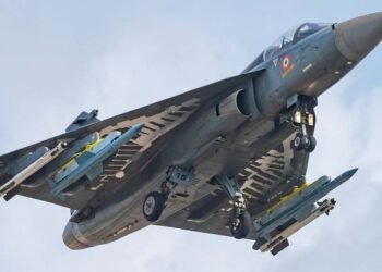 जल्दी चाहिए तेजस MK-1A फाइटर जेट, HAL के नए सीएमडी के साथ वायुसेना करेगी बैठक