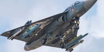 जल्दी चाहिए तेजस MK-1A फाइटर जेट, HAL के नए सीएमडी के साथ वायुसेना करेगी बैठक