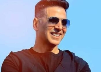 नागिन 7 में अक्षय कुमार का नाग गुरु अवतार, टेलीप्रॉम्पटर को लेकर हुए ट्रोल