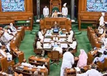 महिला आरक्षण बिल पर संसद में सख्ती, बीजेपी ने जारी किया तीन लाइन का व्हिप