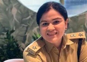 थाने में हुआ बड़ा खेल! 2 पुलिसकर्मियों को सस्पेंड किया, SP ने गिराई गाज