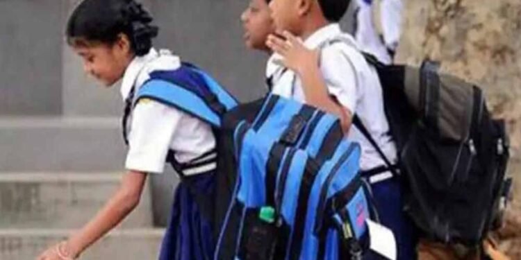 प्राइवेट स्कूलों पर सख्ती: 5 सदस्यीय जांच दल गठित, ड्रेस-कोर्स मनमानी पर रोक