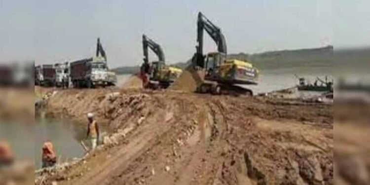 छत्तीसगढ़ में अवैध खनन पर सख्ती: ड्रोन से निगरानी, 10 रूट्स पर बनेंगे ई-चेक गेट