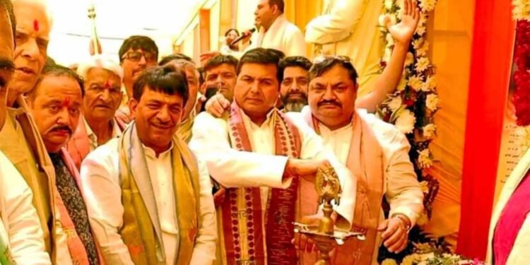 Parashurama जन्मोत्सव पर आज निकलेगी भव्य शोभायात्रा, बिना अस्त्र-शस्त्र के होंगे श्रद्धालु शामिल