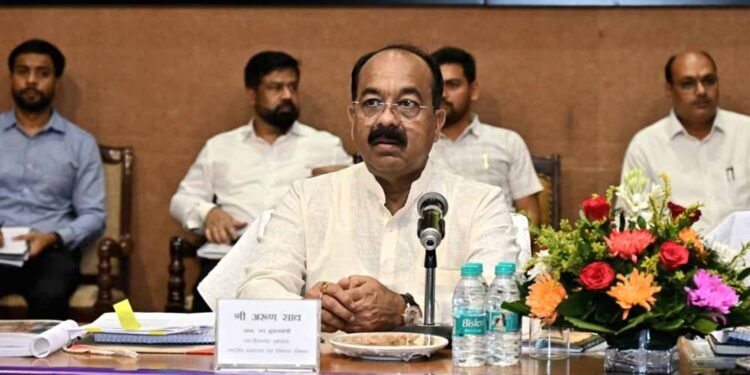 पेयजल, अवैध प्लॉटिंग और निर्माण पर डिप्टी CM साव सख्त, अभियंता सस्पेंड के निर्देश