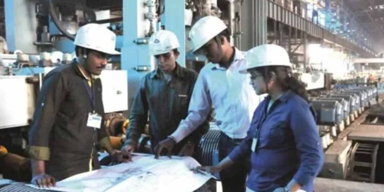 Steel Authority of India Limited में मैनपॉवर कॉस्ट पर असर, छंटनी की चर्चा तेज; कुल कर्मचारी 117818