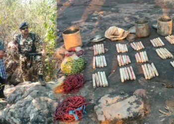 छत्तीसगढ़-ओडिशा सीमा पर बड़ा खुलासा: जंगल से भारी विस्फोटक बरामद, CRPF ने तेज की सर्चिंग