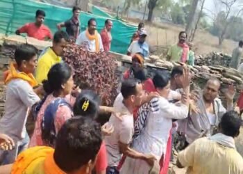 बस्तर में बाहरी परिवार को लेकर विवाद, धर्म प्रचार के आरोप में पास्टर से मारपीट