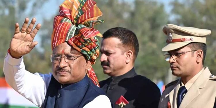 मुख्यमंत्री साय ने भाजपा स्थापना दिवस पर किया ध्वजारोहण, अटल जी के आदर्शों को पूरा करने का लिया संकल्प