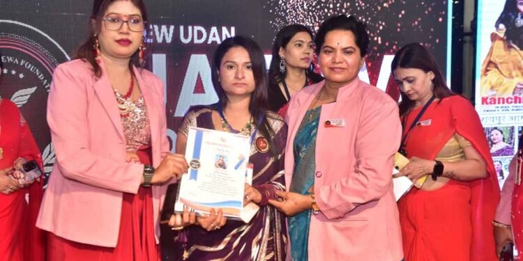 कौशल से आत्मनिर्भरता तक: Chandrakanti Nage बनीं मिसाल, ‘नारी शक्ति सम्मान’ से सम्मानित