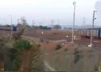 बिलासपुर-कटनी रेल सेक्शन पर बड़ा हादसा टला: मालगाड़ी की कपलिंग टूटी, 25 डिब्बे हुए अलग