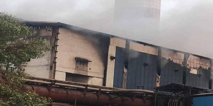 भिलाई स्टील प्लांट में बड़ा हादसा: टर्बाइन ब्लास्ट से 8 मजदूर घायल, कर्मचारियों में मचा हड़कंप
