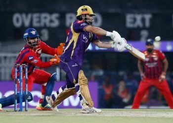 इकाना स्टेडियम में KKR ने LSG को दिया 156 रनों का लक्ष्य, मुकाबला रोमांचक मोड़ पर