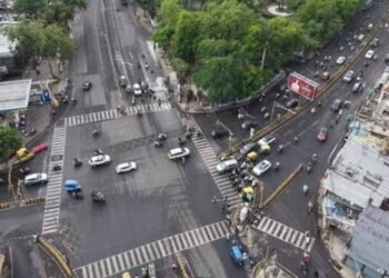 इंदौर ट्रैफिक पुलिस का ‘तीसरा नेत्र’, ड्रोन से चौराहों पर निगरानी, 2430 चालान