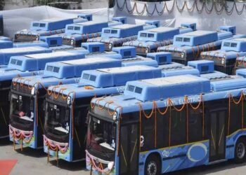 इंदौर से कई शहरों तक इलेक्ट्रिक बस सेवा: उज्जैन, भोपाल समेत 64 चार्जिंग स्टेशन बनेंगे