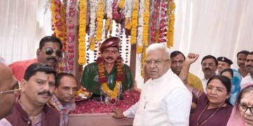 शहीद के संघर्ष और बलिदान की गाथा भावी पीढ़ियों के लिए प्रेरणा : राज्यपाल  पटेल