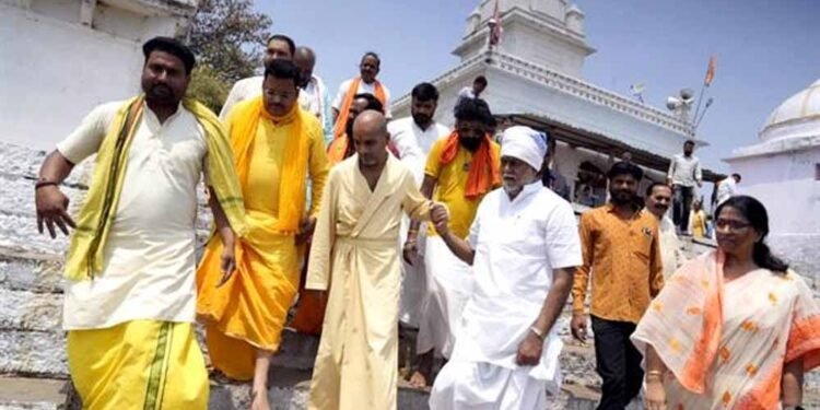 सेवा ही साधना: नर्मदा तट पर जागृत हुआ जनचेतना का दीप”