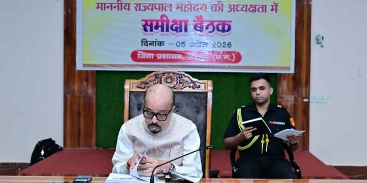 विशेष पिछड़ी जनजाति पहाड़ी कोरवा परिवारों के लिए प्रत्येक माह लगाए मेडिकल कैंप – राज्यपाल  रमेन डेका