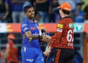 मुंबई इंडियंस ने जीता टॉस, वानखेड़े में हैदराबाद पहले करेगी गेंदबाजी