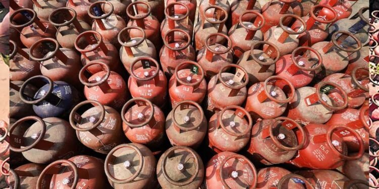 अब तक 2938 स्थानों पर हुई जाँच, 4547 गैस सिलेण्डर किये गये जब्त