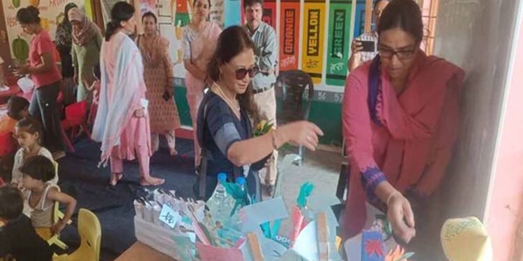 महिला बाल विकास विभागों के नवाचारों की सराहना