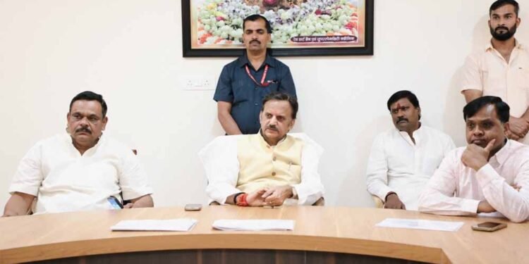 पॉलिटेक्निक कालेज के विद्यार्थियों को मिलेगी सौ सीटर छात्रावास की सुविधा : उप मुख्यमंत्री शुक्ल