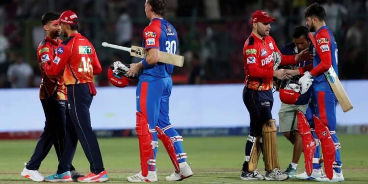 PBKS vs DC: धर्मशाला में बल्लेबाजों की होगी बल्ले-बल्ले, किसे मिलेगी जीत?