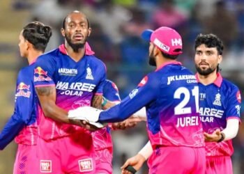 आखिरी ओवर के रोमांच में दिल्ली की जीत, राजस्थान को हराकर प्लेऑफ की उम्मीदें जिंदा