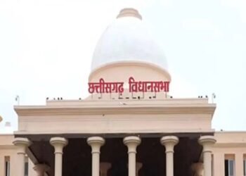 छत्तीसगढ़ विधानसभा में 33% महिला आरक्षण के लिए शासकीय संकल्प पेश, विपक्ष का हंगामा