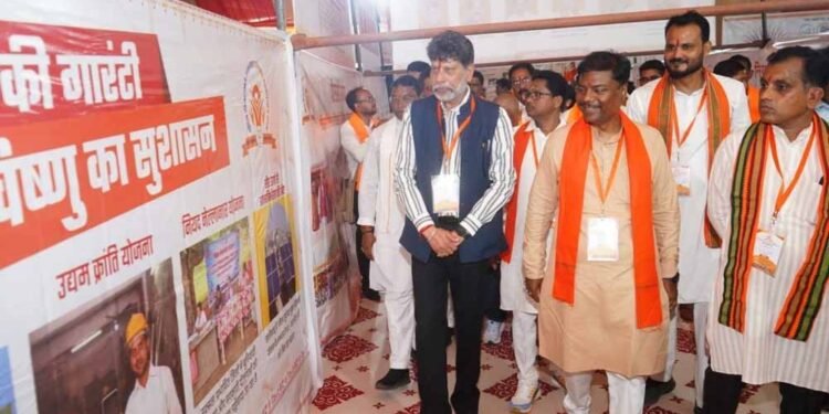 भाजपा कार्यकर्ता राष्ट्र सेवा में निभाएं अग्रणी भूमिका: किरण सिंह देव