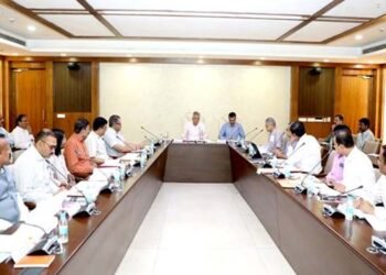 उच्च शिक्षा मंत्री परमार ने विश्वविद्यालयों में रिक्त पदों पर भर्ती प्रक्रिया की प्रगति की गहन समीक्षा की