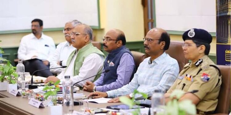 रेलवे–पुलिस–प्रशासन के समन्वय से सुनियोजित भीड़ प्रबंधन, कड़ी सुरक्षा और आधारभूत ढांचे के साथ होगा सिंहस्थ 2028 का सफल आयोजन – डीजीपी मकवाणा