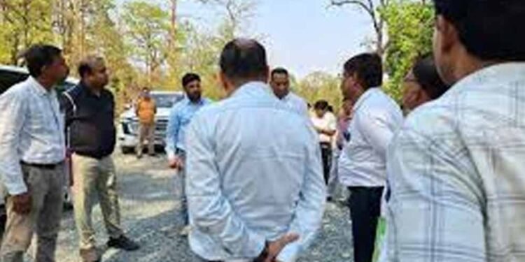 केशकाल घाटी फोरलेन बायपास निर्माण में लापरवाही नहीं चलेगी, निरीक्षण के बाद पीडब्ल्यूडी सचिव के सख्त निर्देश