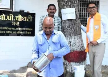 ओपी चौधरी का अनोखा अंदाज: ‘झालमुड़ी के साथ जीत का स्वाद’ वाला वीडियो वायरल