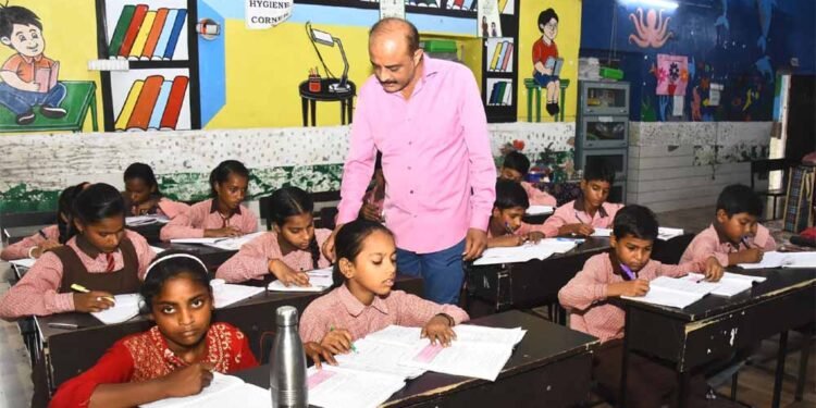 सुकमा में शिक्षा विभाग सख्त, रिजल्ट के लिए अब 75% उपस्थिति अनिवार्य